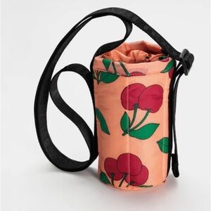 Baggu Puffy Water Bottle Sling